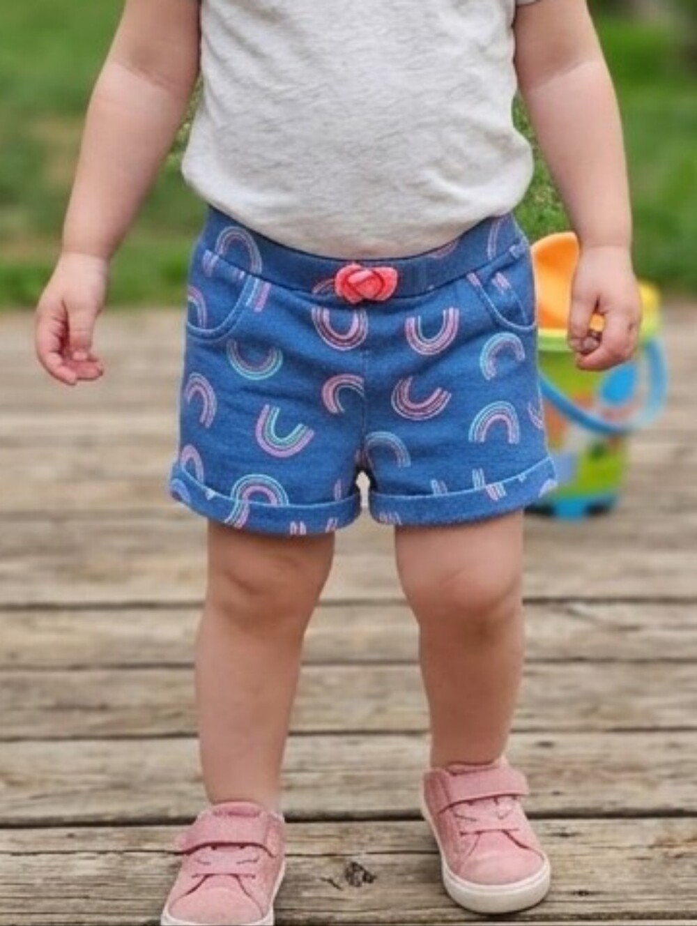 Cynthia Rowley Blue Rainbow Print Shorts with Coral Button
